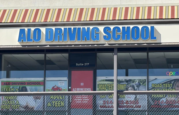 ALO DRIVING SCHOOL Banner